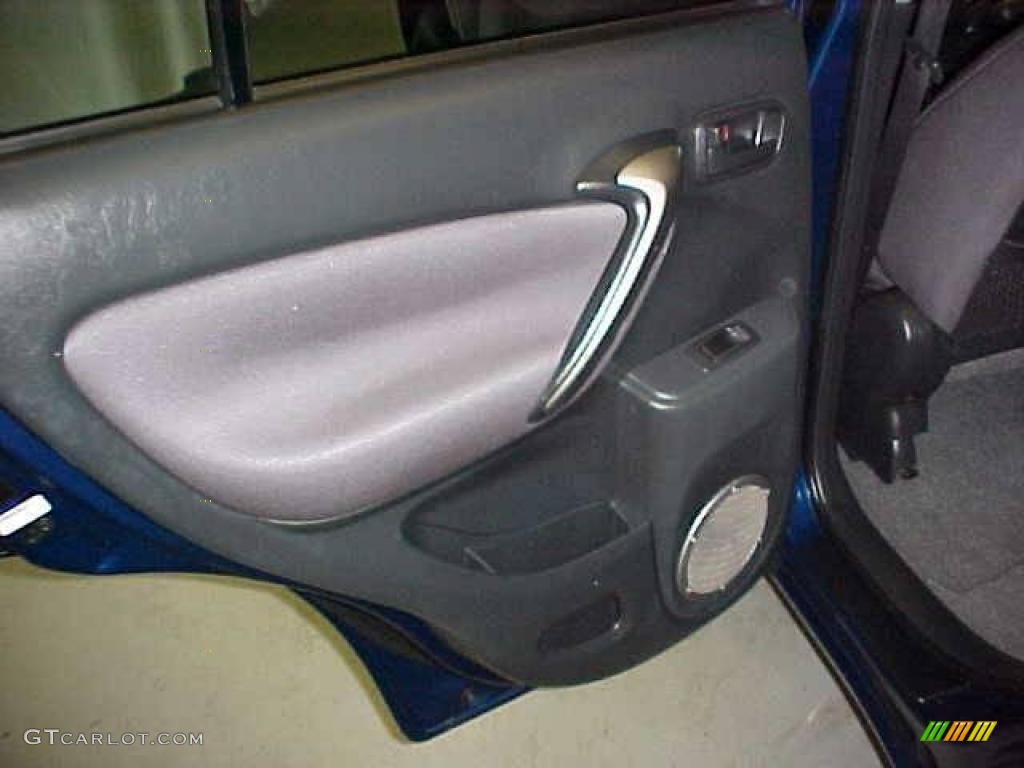 2005 RAV4 4WD - Spectra Blue Mica / Dark Charcoal photo #11
