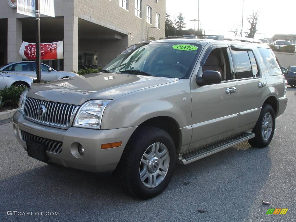 Light French Silk Metallic Mercury Mountaineer