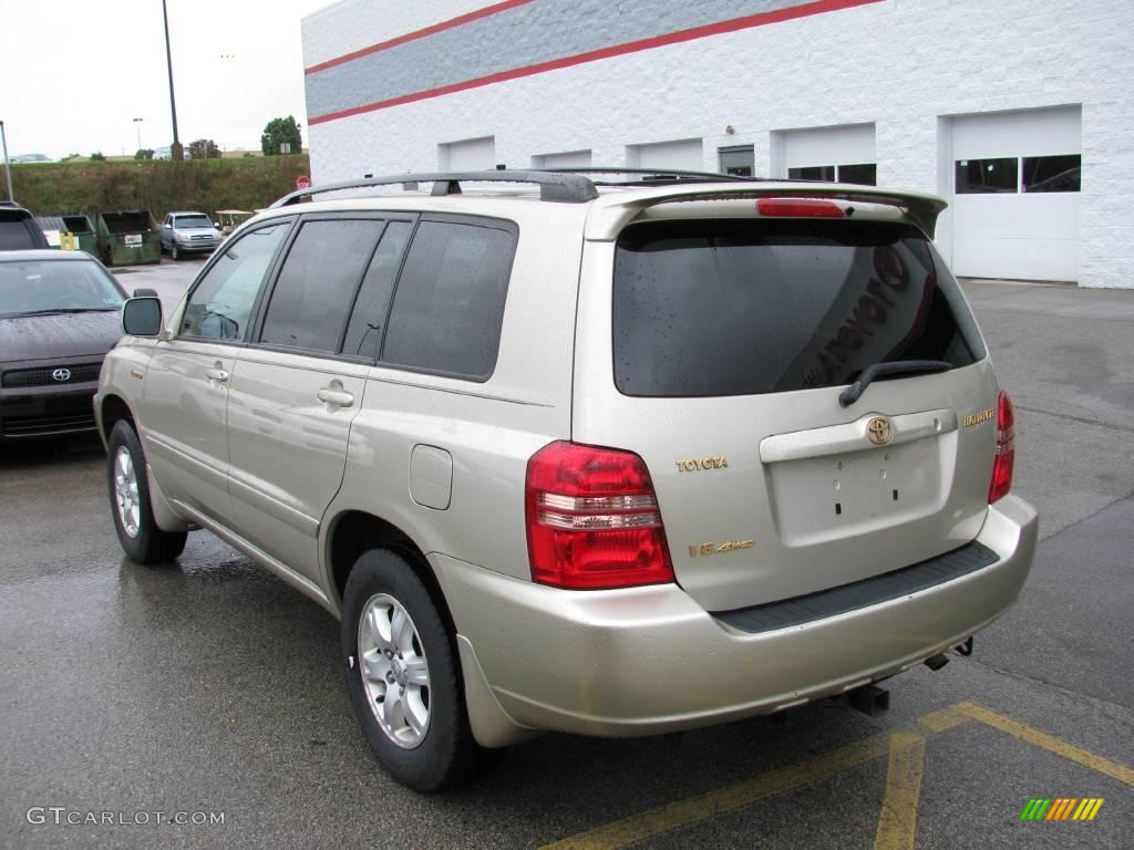 2002 Highlander Limited 4WD - Vintage Gold Metallic / Ivory photo #3