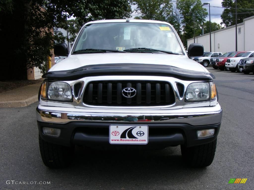 2002 Tacoma V6 Double Cab 4x4 - Super White / Charcoal photo #20