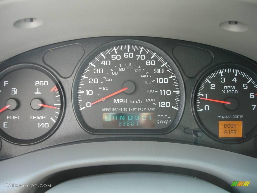 2005 Impala LS - Medium Gray Metallic / Medium Gray photo #27