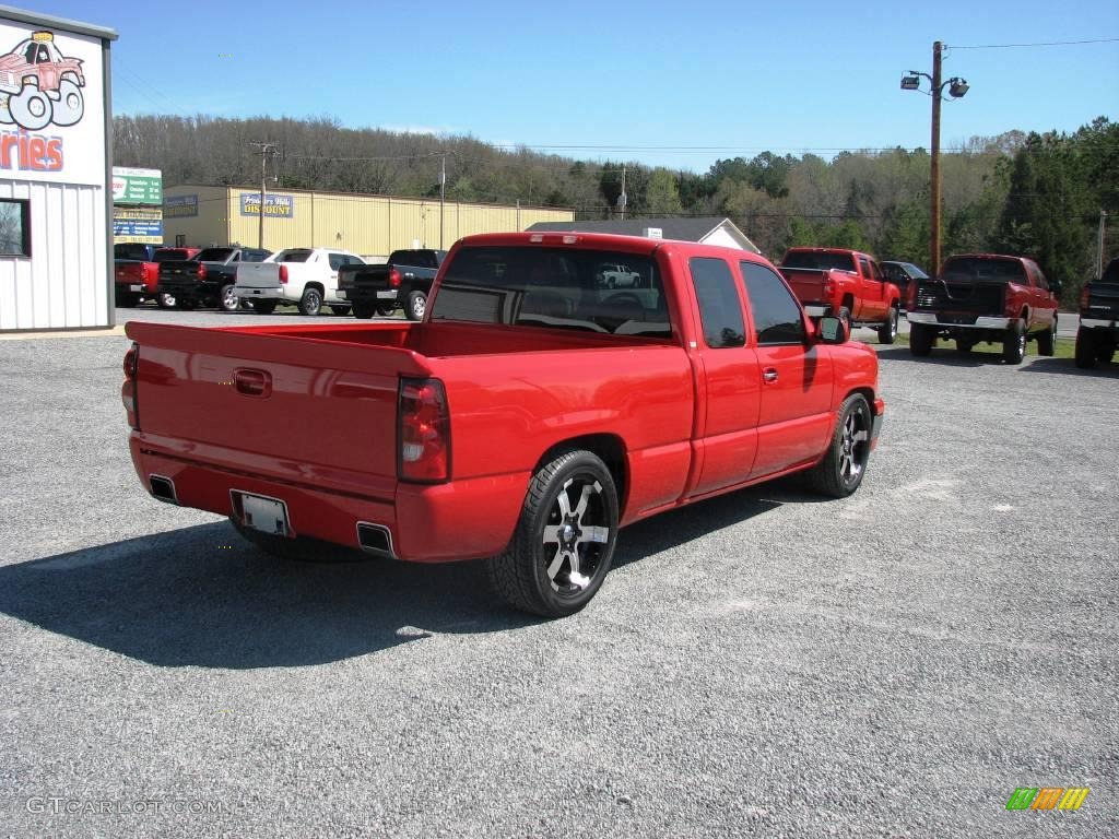 2005 Silverado 1500 LS Extended Cab - Victory Red / Dark Charcoal photo #6