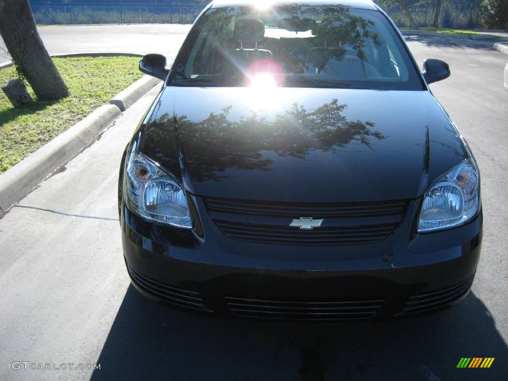 2010 Cobalt LT Sedan - Black Granite Metallic / Gray photo #2