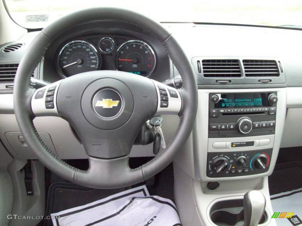 2010 Cobalt LT Sedan - Silver Ice Metallic / Gray photo #14