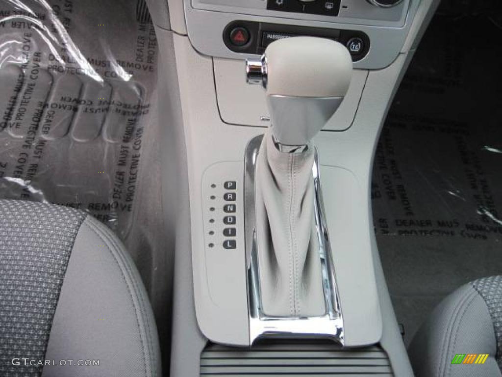 2010 Malibu LS Sedan - Taupe Gray Metallic / Titanium photo #8