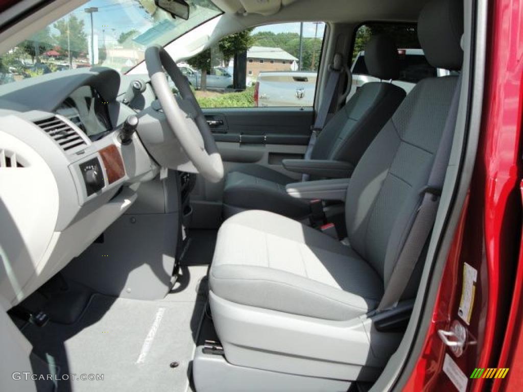 2010 Town & Country LX - Inferno Red Crystal Pearl / Medium Slate Gray/Light Shale photo #10