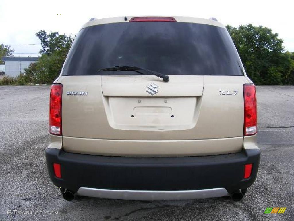2007 XL7 Limited - Prairie Gold Metallic / Beige photo #4