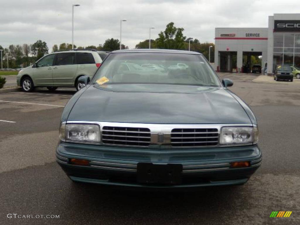 1997 Regency Sedan - Medium Dark Teal Metallic / Light Beige photo #8