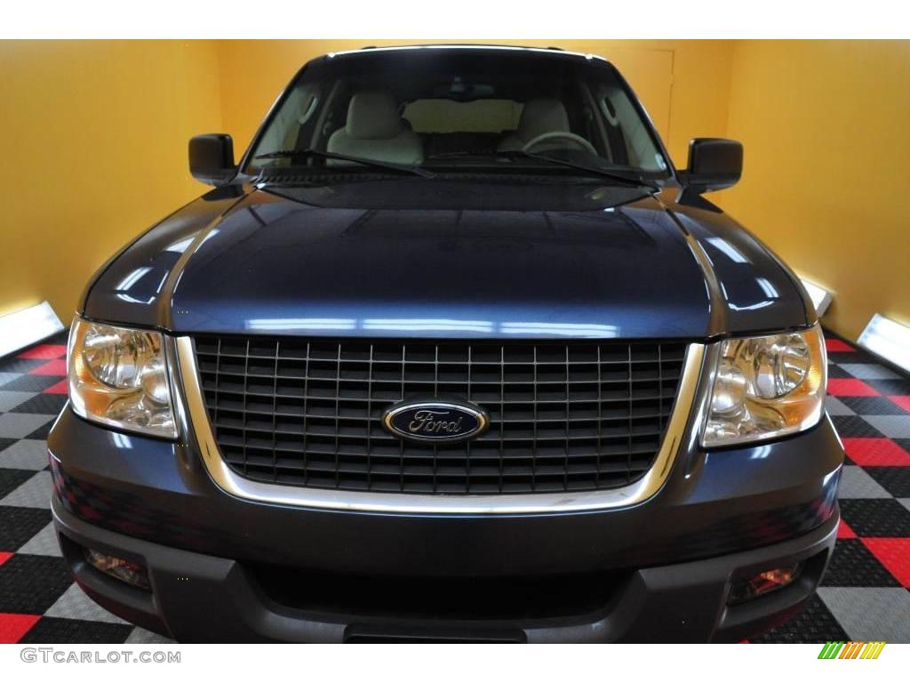 2003 Expedition XLT 4x4 - Medium Wedgewood Blue Metallic / Medium Parchment photo #2