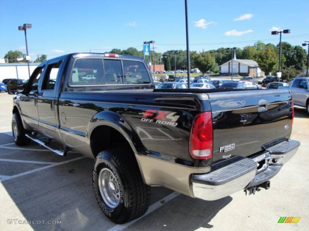 2003 F350 Super Duty Lariat Crew Cab 4x4 - Black / Medium Parchment photo #5