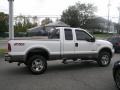 Oxford White - F350 Super Duty Lariat SuperCab 4x4 Photo No. 20