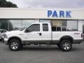 2006 Oxford White Ford F350 Super Duty Lariat SuperCab 4x4  photo #23