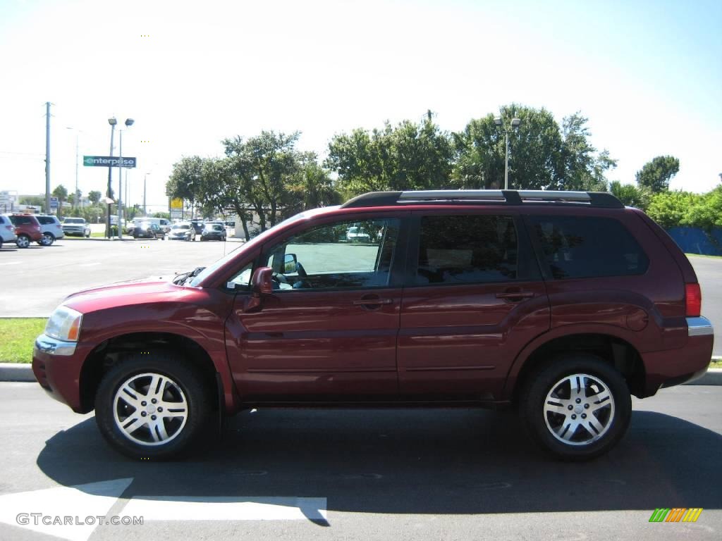 2004 Endeavor XLS AWD - Ultra Red Pearl / Charcoal Gray photo #3