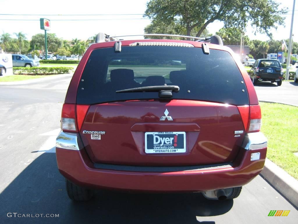 2004 Endeavor XLS AWD - Ultra Red Pearl / Charcoal Gray photo #5