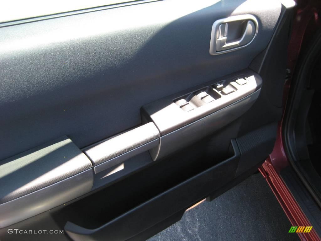2004 Endeavor XLS AWD - Ultra Red Pearl / Charcoal Gray photo #10
