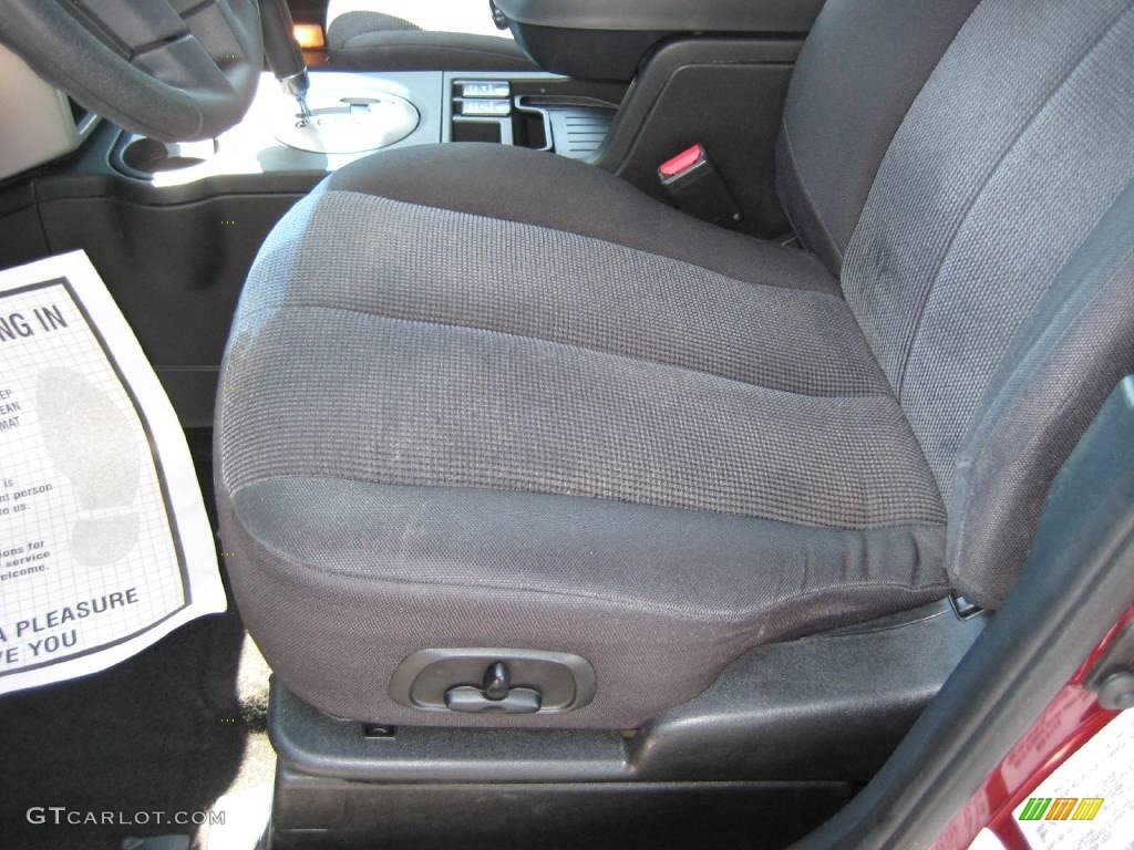 2004 Endeavor XLS AWD - Ultra Red Pearl / Charcoal Gray photo #11