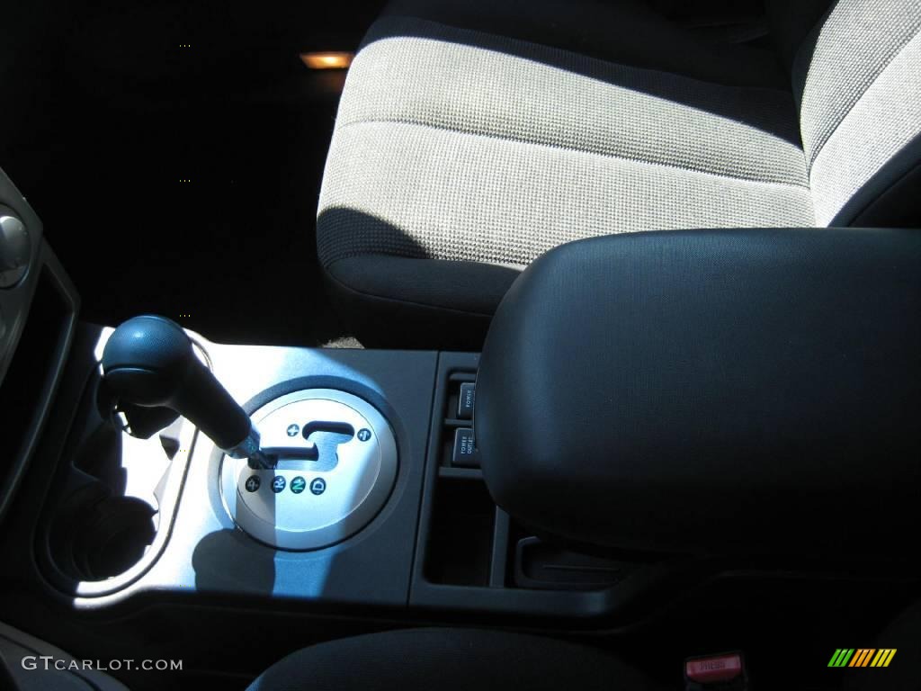 2004 Endeavor XLS AWD - Ultra Red Pearl / Charcoal Gray photo #15