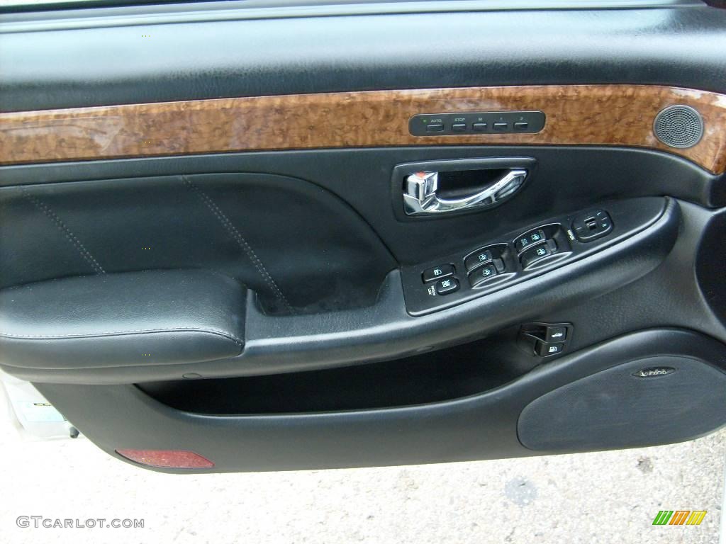 2004 XG350 L Sedan - Titanium / Black photo #9