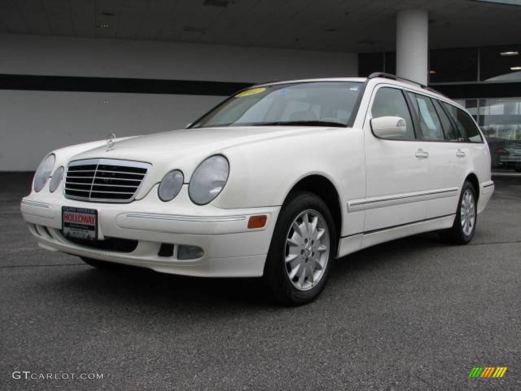 2002 E 320 4Matic Wagon - Alabaster White / Java photo #1