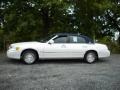 2001 Vibrant White Lincoln Town Car Presidential  photo #2