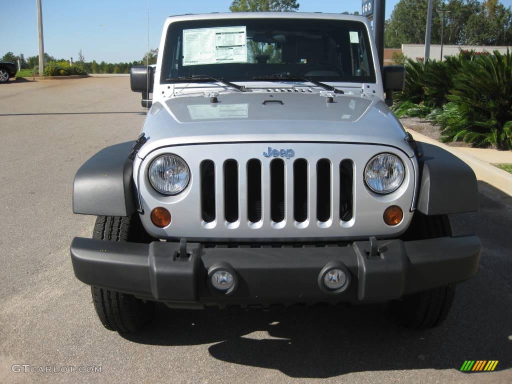 2010 Wrangler Sport 4x4 - Bright Silver Metallic / Dark Slate Gray/Medium Slate Gray photo #2