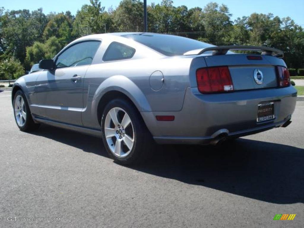 2006 Mustang GT Premium Coupe - Tungsten Grey Metallic / Light Graphite photo #4