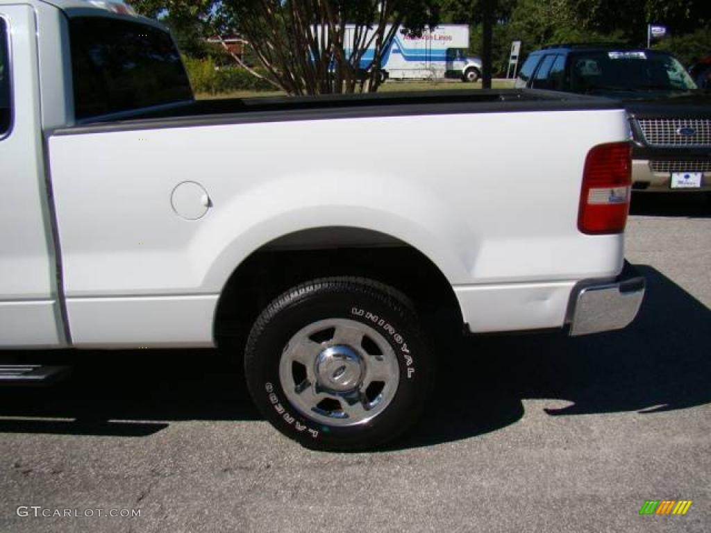 2006 F150 XLT Regular Cab - Oxford White / Medium/Dark Flint photo #23