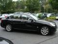 Black Obsidian - M 35x Sedan Photo No. 4