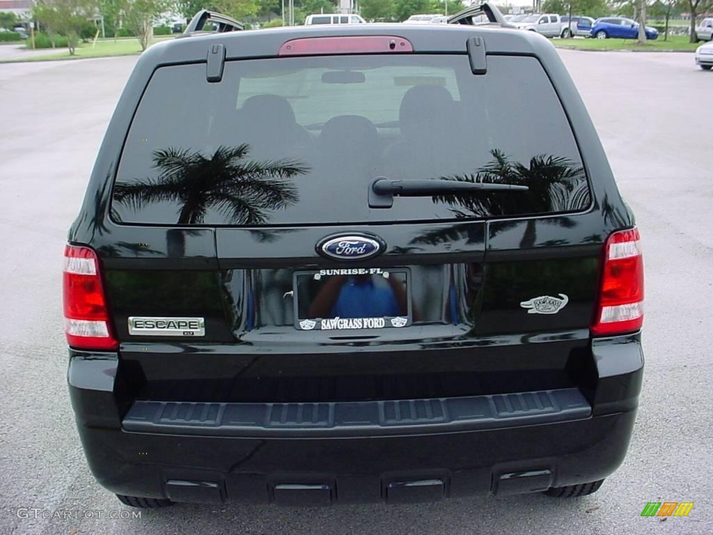 2008 Escape XLT V6 - Black / Charcoal photo #4