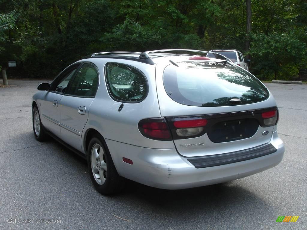 2000 Taurus SE Wagon - Silver Frost Metallic / Medium Graphite photo #7