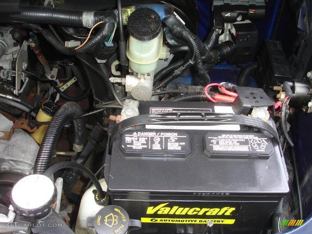 1997 Ford Aerostar XLT 3.0 Liter OHV 12-Valve V6 Engine Photo #1896944