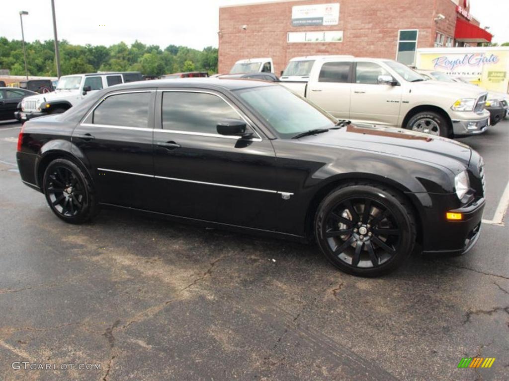 2006 300 C SRT8 - Brilliant Black Crystal Pearl / Dark Slate Gray/Light Graystone photo #1