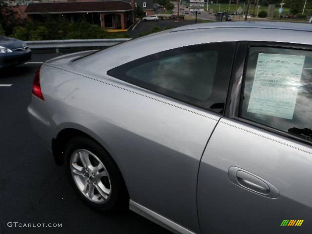 2006 Accord LX Coupe - Alabaster Silver Metallic / Black photo #5