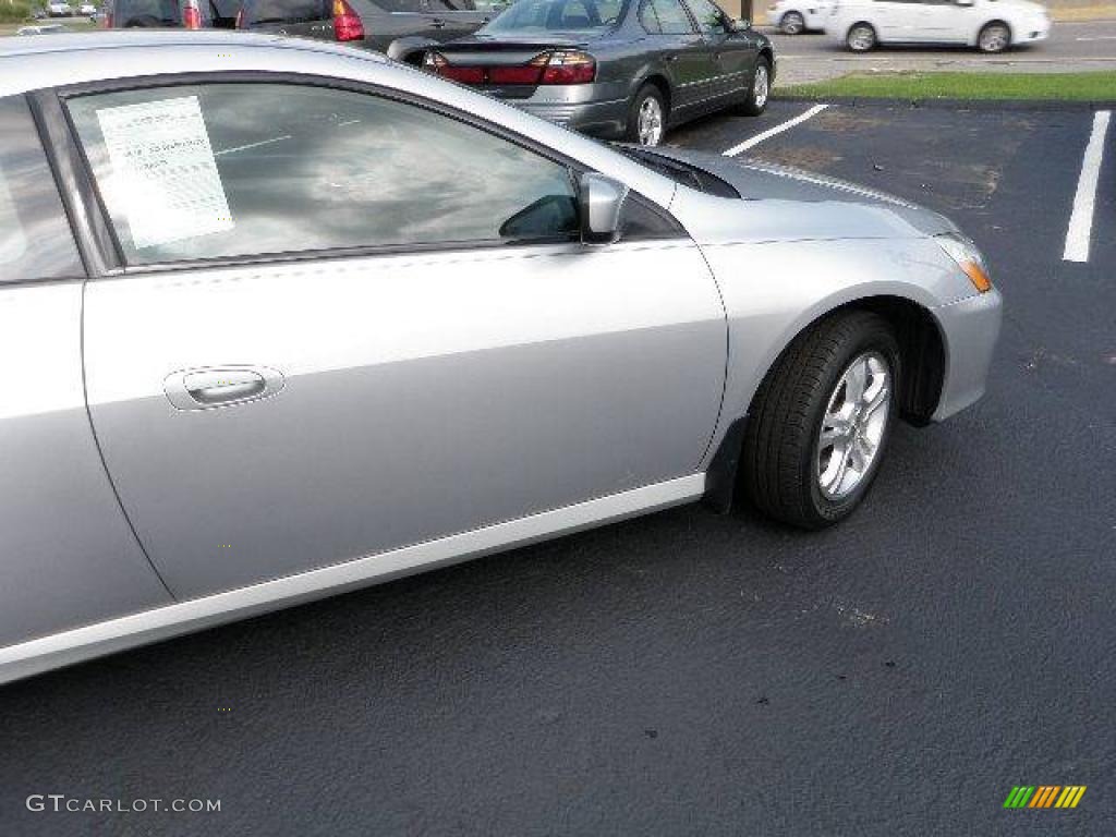 2006 Accord LX Coupe - Alabaster Silver Metallic / Black photo #6