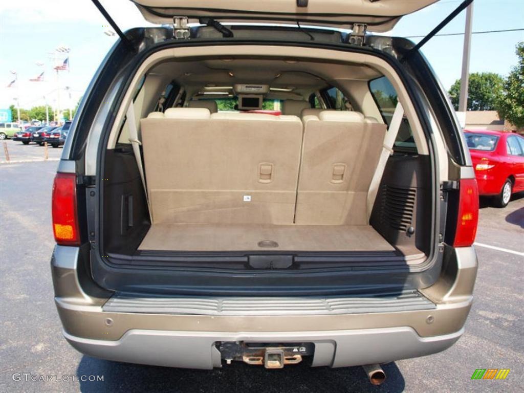 2003 Navigator Luxury 4x4 - Mineral Grey Metallic / Light Parchment photo #15