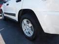 2005 Stone White Jeep Grand Cherokee Laredo 4x4  photo #4