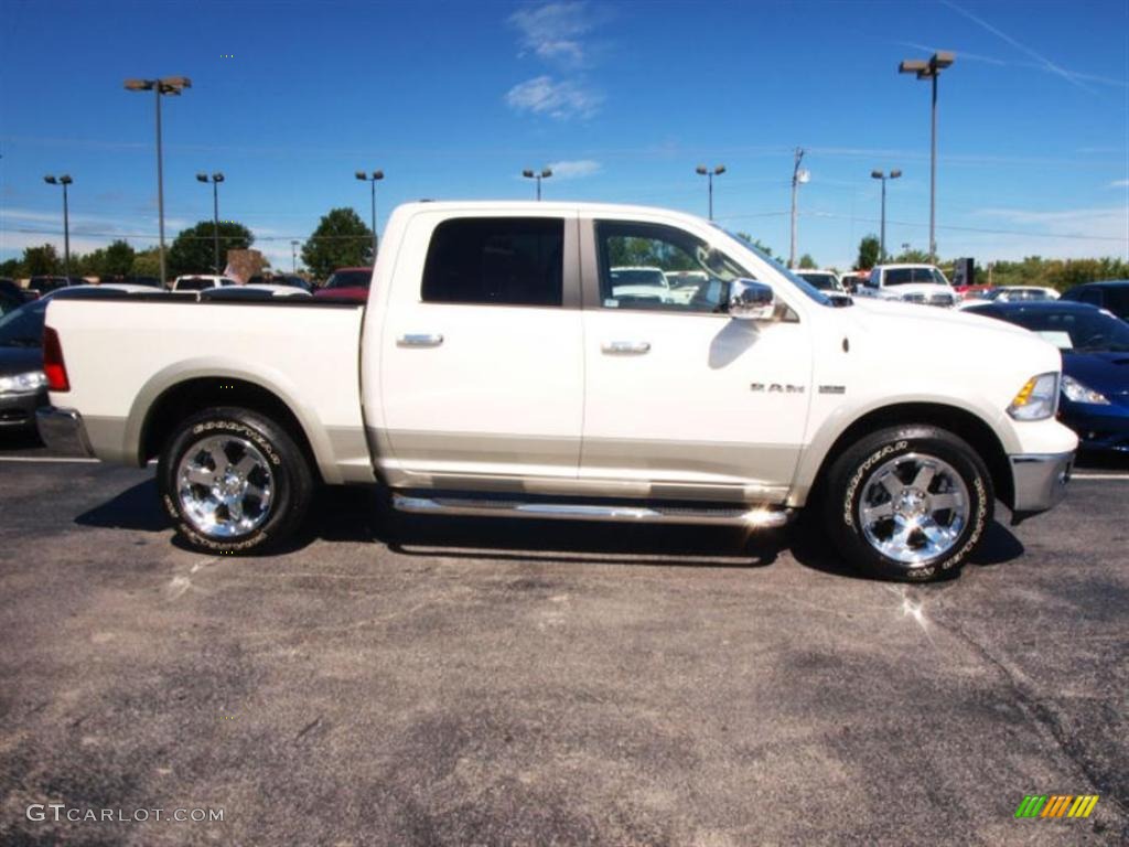 2009 Ram 1500 Laramie Crew Cab 4x4 - Stone White / Dark Slate/Medium Graystone photo #1