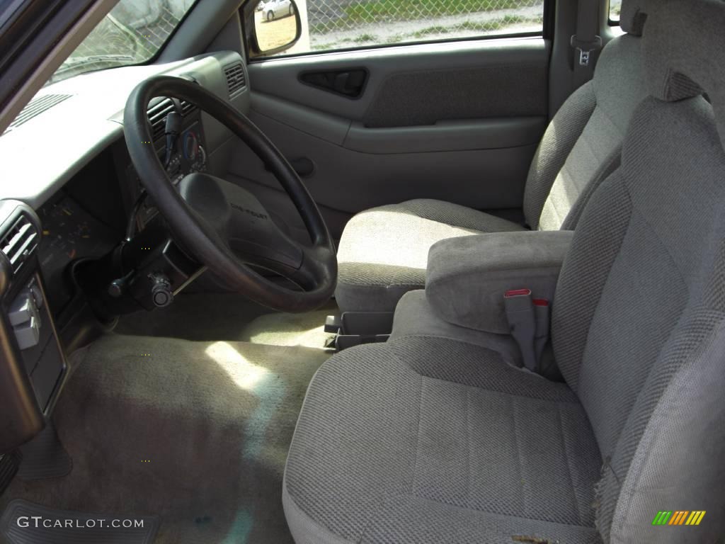 1994 S10 LS Extended Cab - Cherry Red Metallic / Gray photo #9