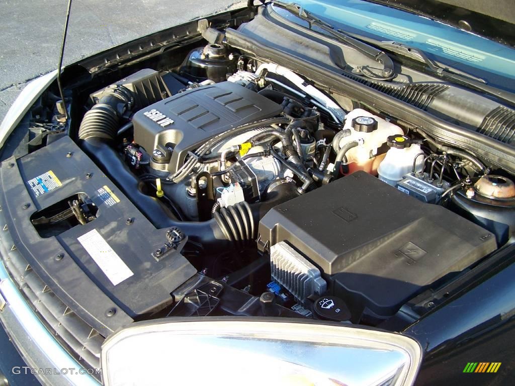 2005 Malibu Maxx LT Wagon - Black / Gray photo #8