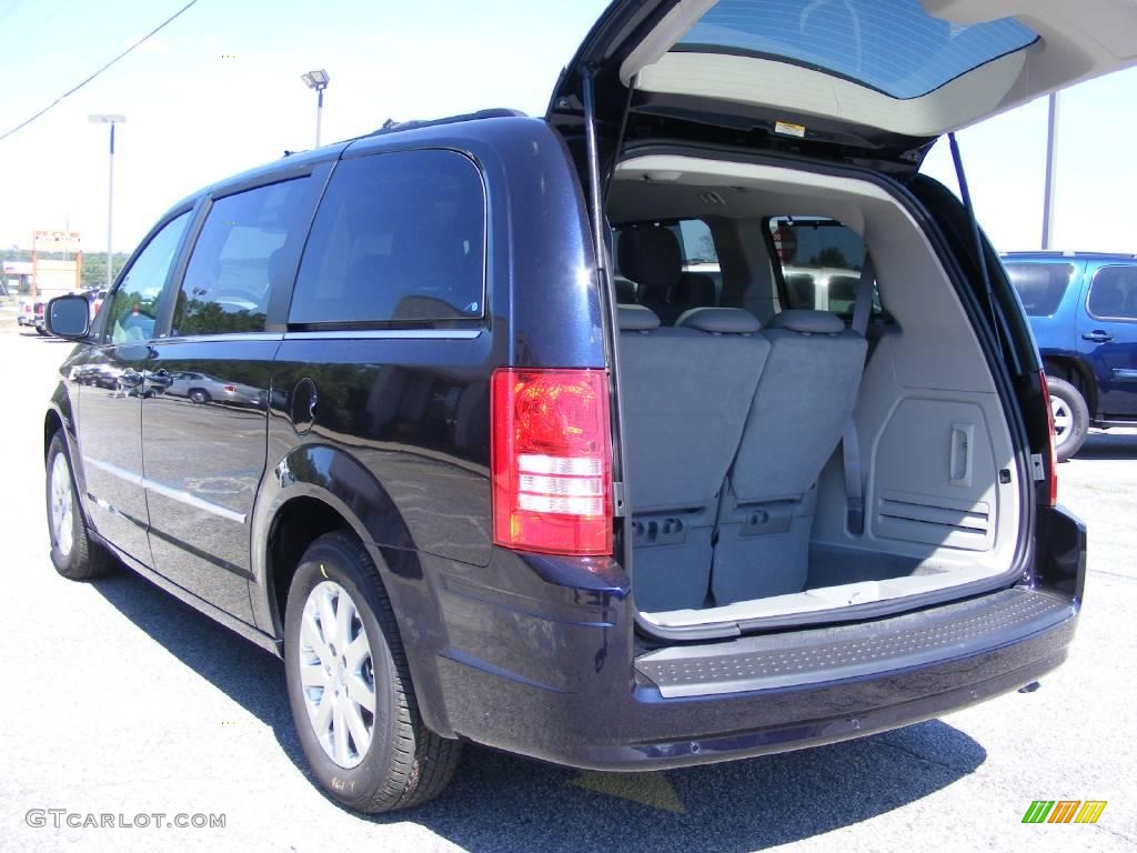 2010 Town & Country Touring - Modern Blue Pearl / Medium Slate Gray/Light Shale photo #13