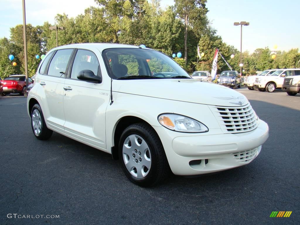 Cool Vanilla White Chrysler PT Cruiser