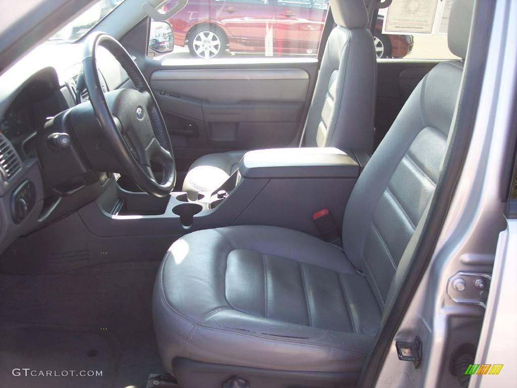 2004 Explorer XLT 4x4 - Silver Birch Metallic / Graphite photo #14
