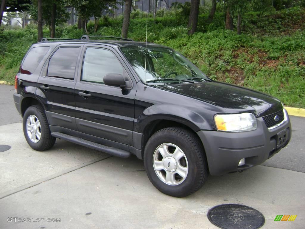 2003 Escape XLT V6 4WD - Black Clearcoat / Medium Dark Flint photo #3