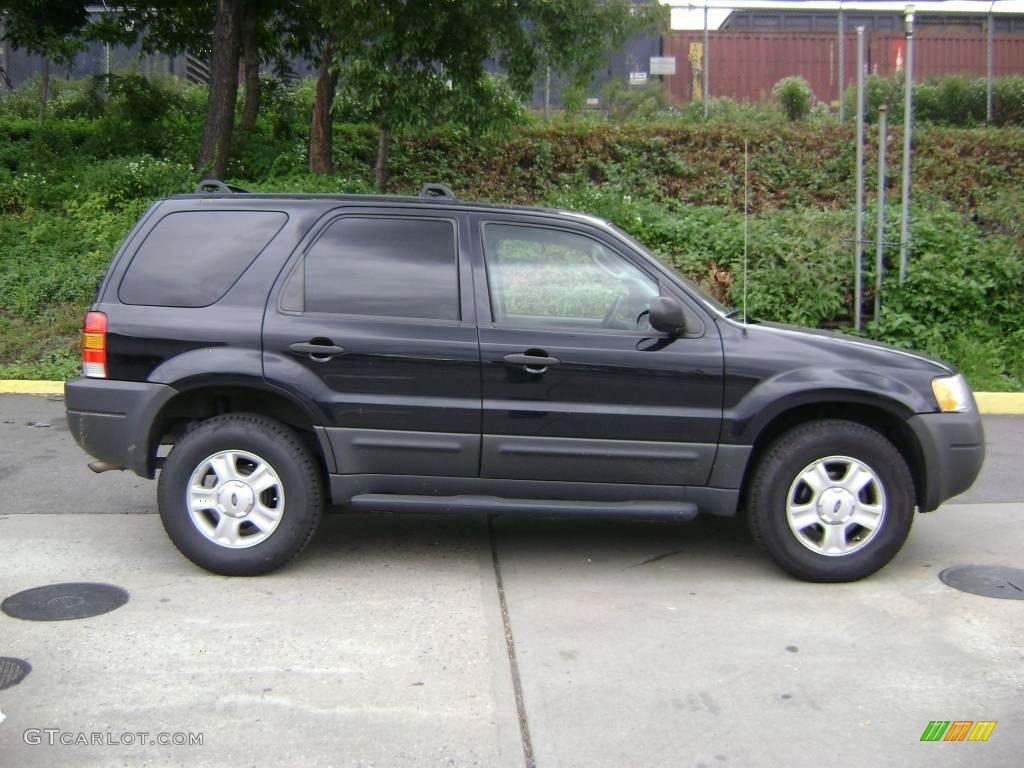 2003 Escape XLT V6 4WD - Black Clearcoat / Medium Dark Flint photo #4