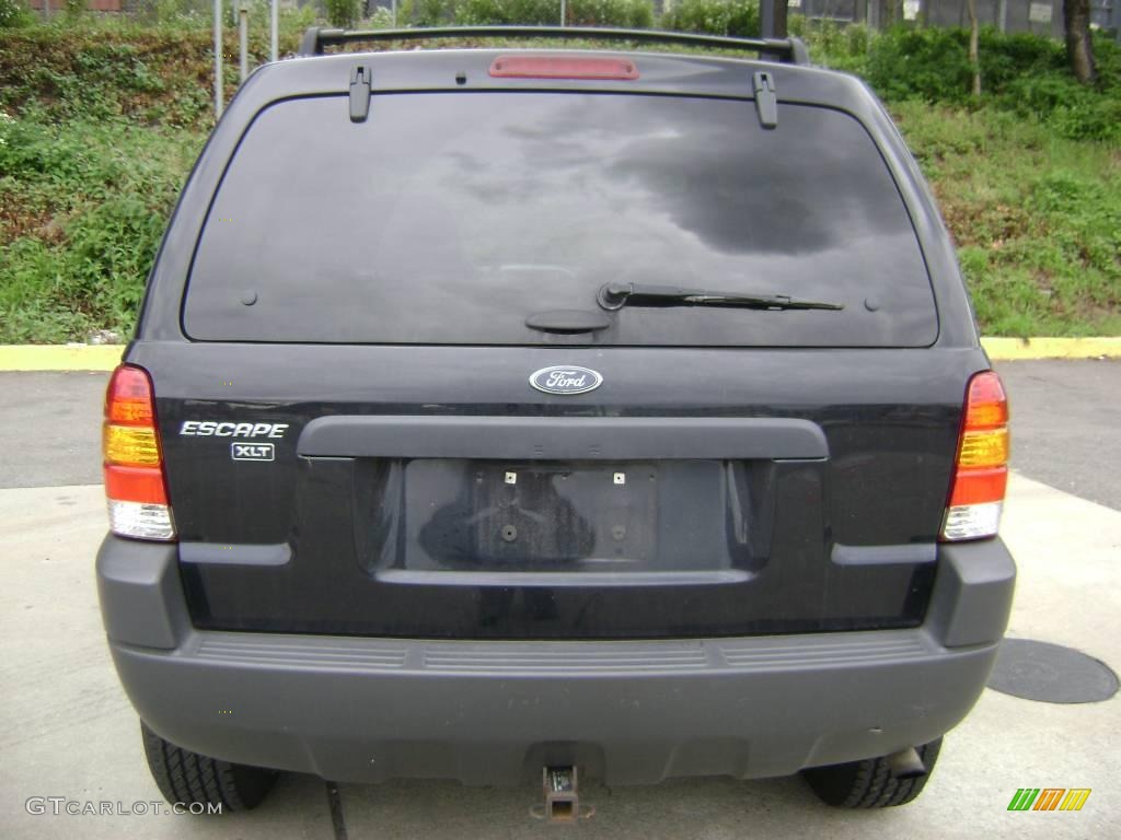 2003 Escape XLT V6 4WD - Black Clearcoat / Medium Dark Flint photo #5