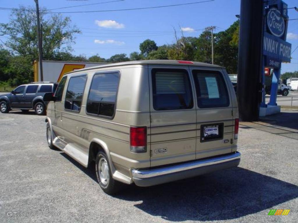 1999 E Series Van E150 Custom Passenger - Harvest Gold Metallic / Medium Parchment photo #7