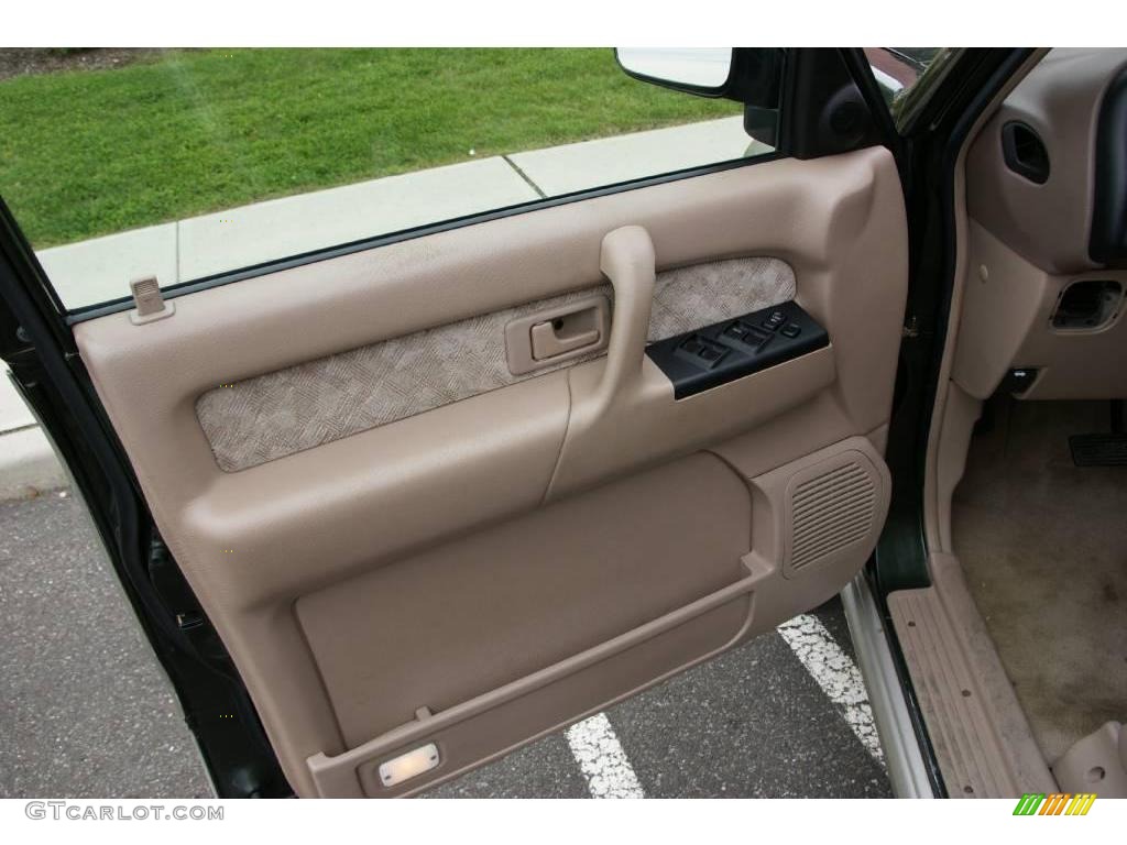 2002 Trooper LS 4x4 - Dragon Green Mica / Beige photo #11