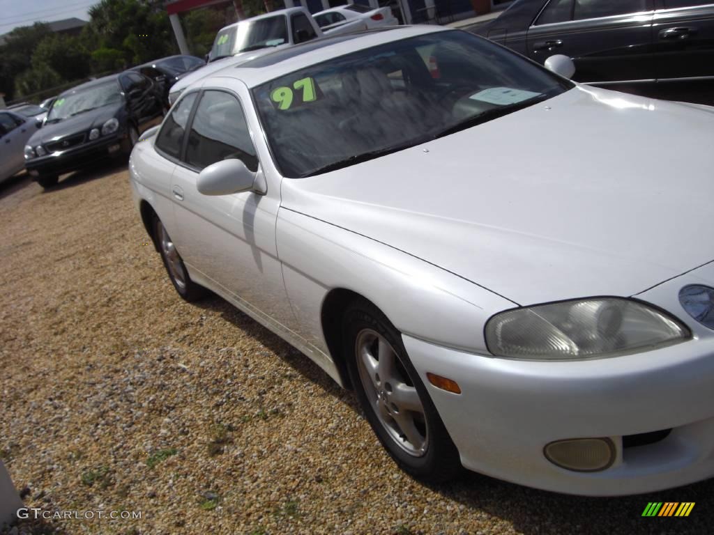 1997 SC 300 - Diamond White Pearl / Ivory photo #2