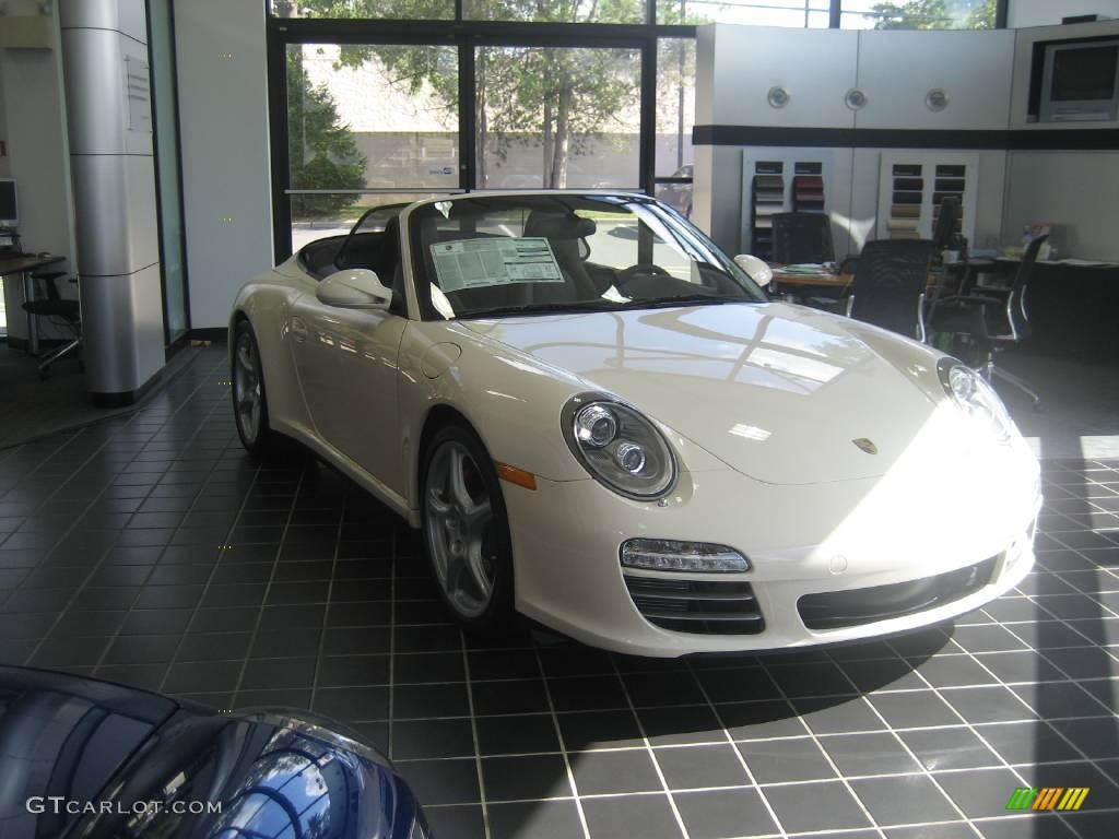 2010 911 Carrera 4S Cabriolet - Cream White / Cocoa Brown photo #1