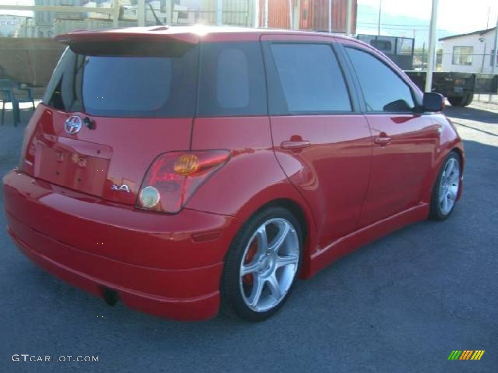 2005 xA  - Absolutely Red / Dark Charcoal photo #7